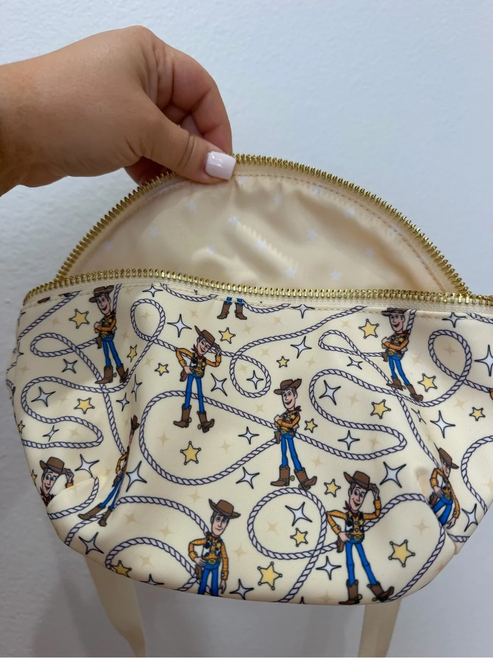 NEW Stoney Clover Woody Fanny Pack - Picture 12 of 16